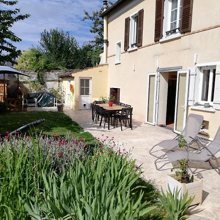 Celine'Home Saint-Germain-sur-Morin Eksteriør billede
